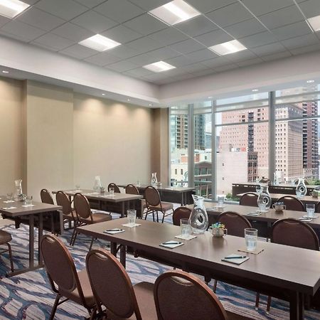 Hilton Garden Inn Chicago Downtown South Loop Bagian luar foto