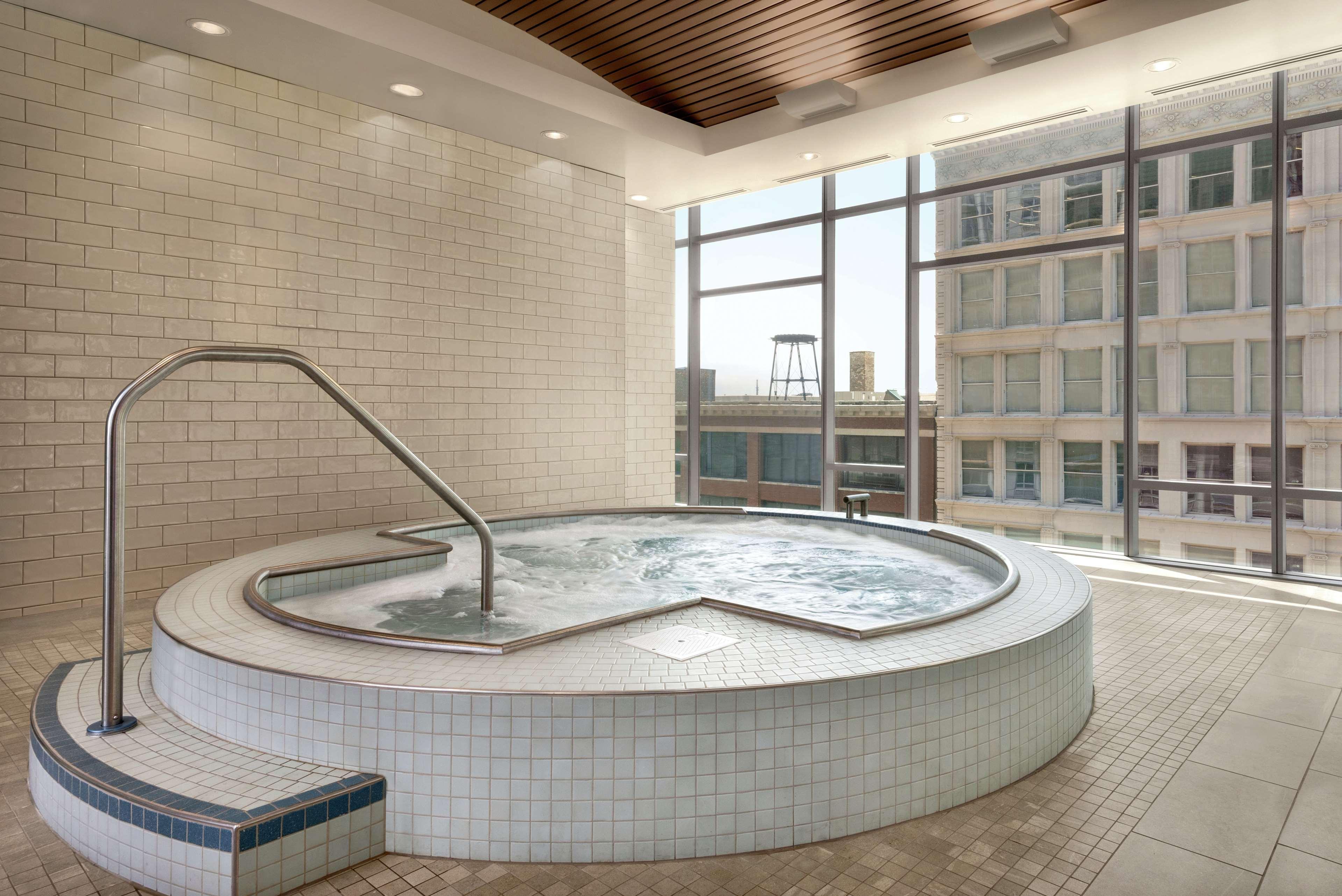 Hilton Garden Inn Chicago Downtown South Loop Bagian luar foto