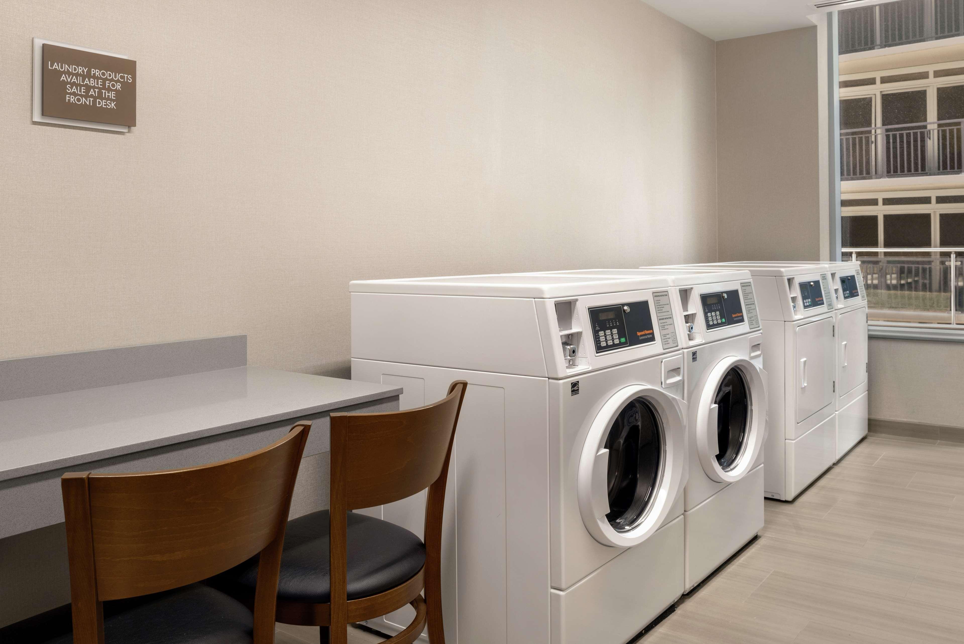 Hilton Garden Inn Chicago Downtown South Loop Bagian luar foto