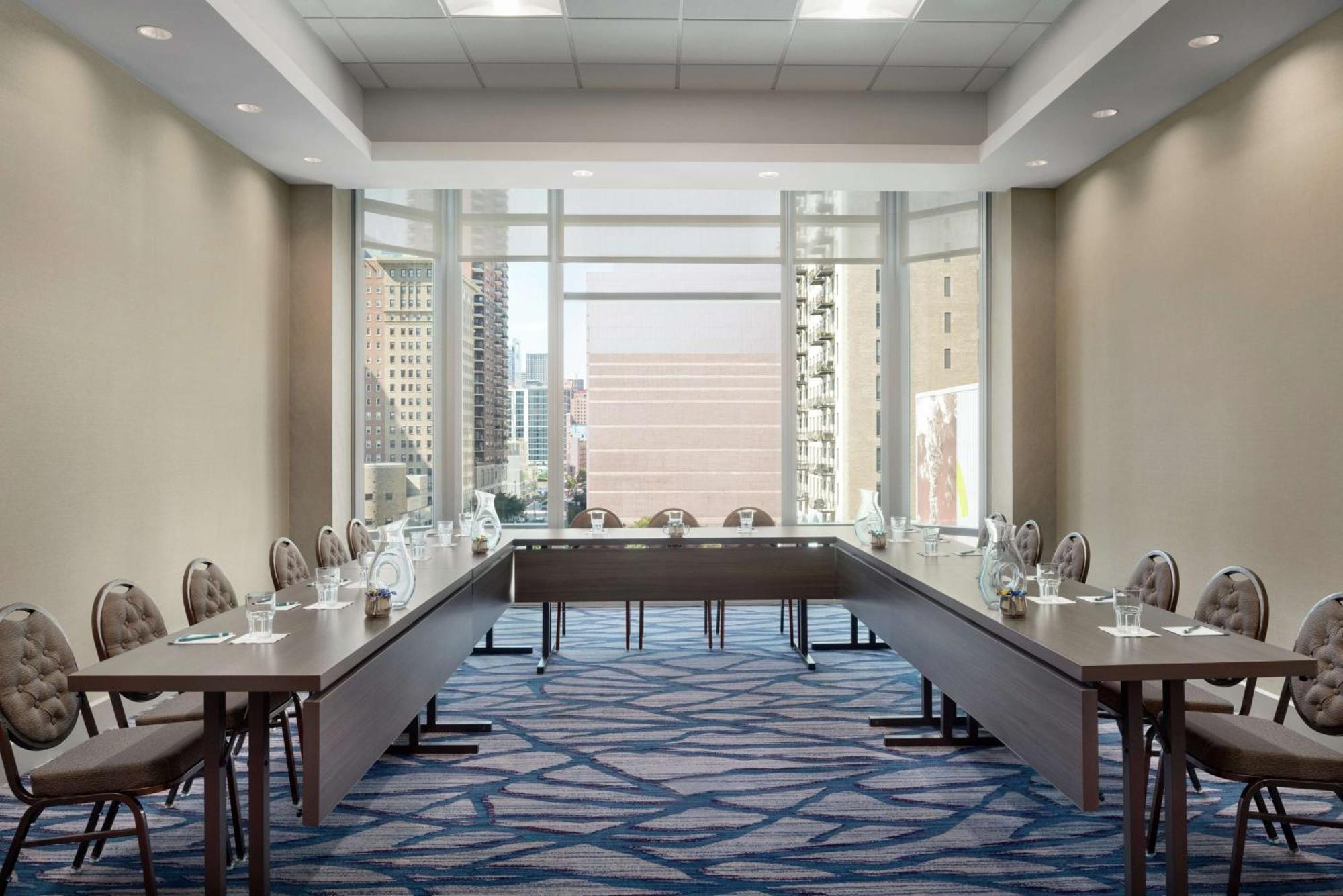 Hilton Garden Inn Chicago Downtown South Loop Bagian luar foto